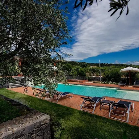 Casa Arrigo 3* לינגואגלוסה